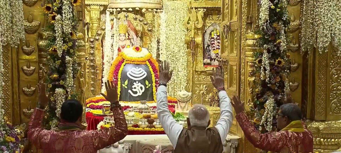 Prime Minister Narendra Modi took blessings at Somnath Temple in Gujarat. Prime Minister Narendra Modi took blessings at Somnath Temple in Gujarat.