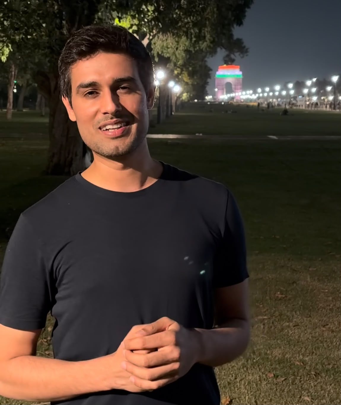 YouTuber Dhruv Rathee reached Delhi.